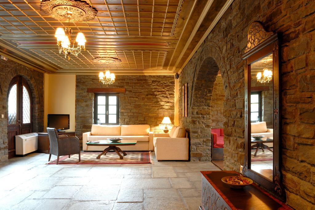 Adrasteia Guesthouse Negades Экстерьер фото